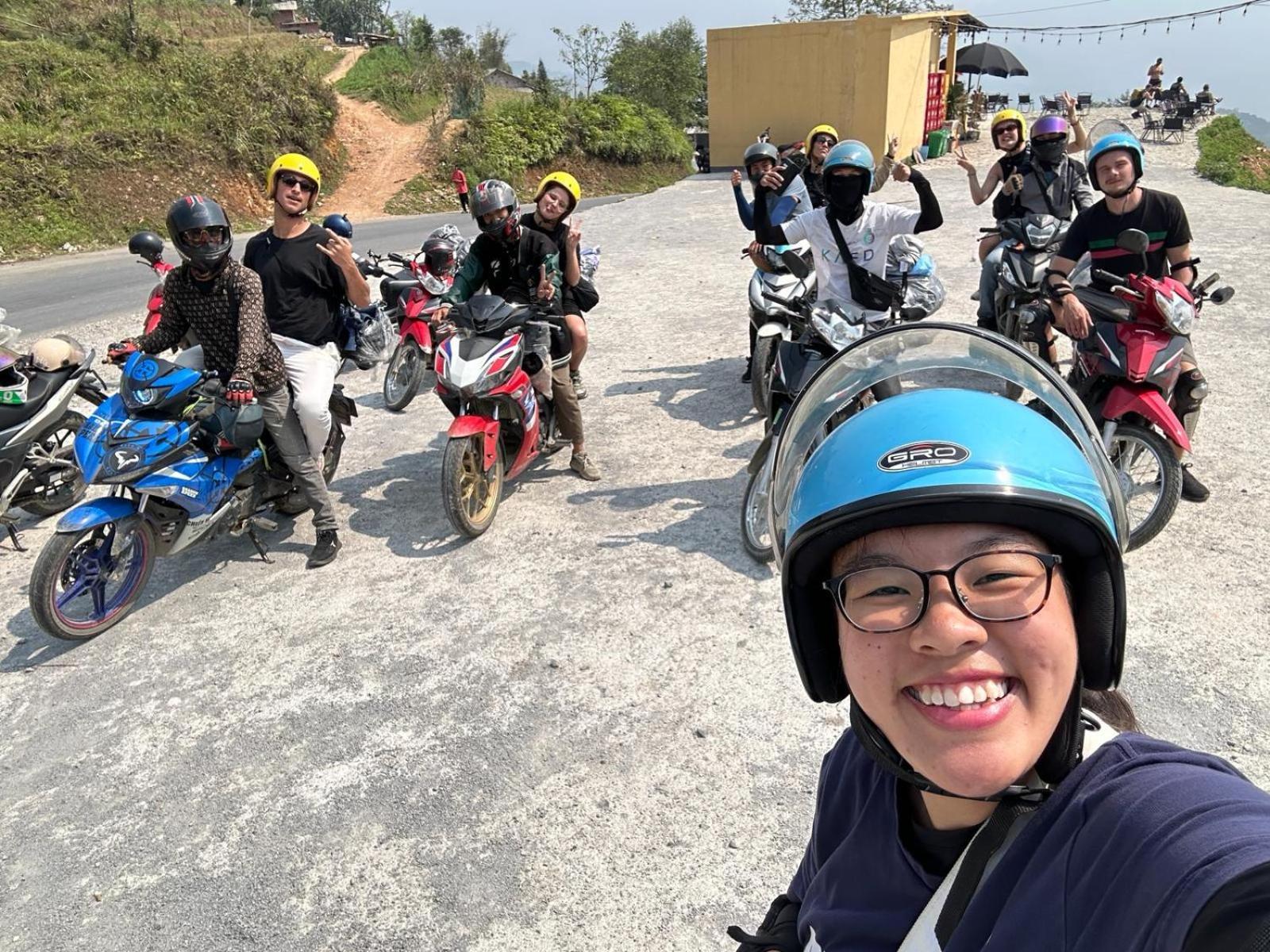 하 기앙 Strawberry House , Tour & Motorbikes Rentel B&B 외부 사진